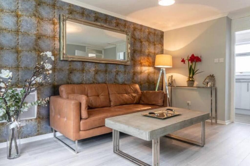 Cosy 1 Bed With Parking In City Centre Apartman Glasgow Kültér fotó