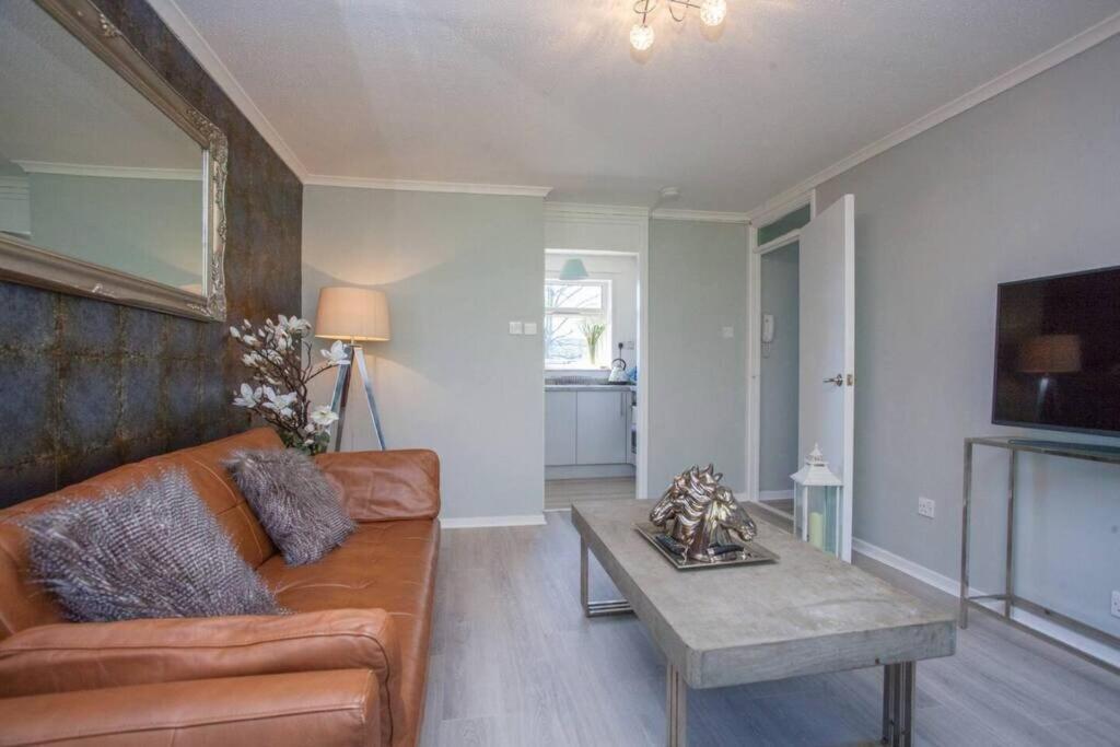 Cosy 1 Bed With Parking In City Centre Apartman Glasgow Kültér fotó
