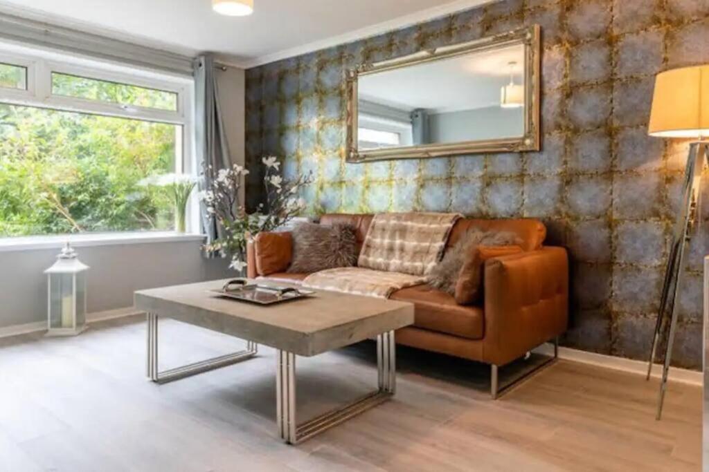 Cosy 1 Bed With Parking In City Centre Apartman Glasgow Kültér fotó